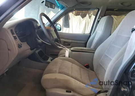 1998 Ford Explorer from USA, damaged, VIN 1FMZU34E1WUA63589